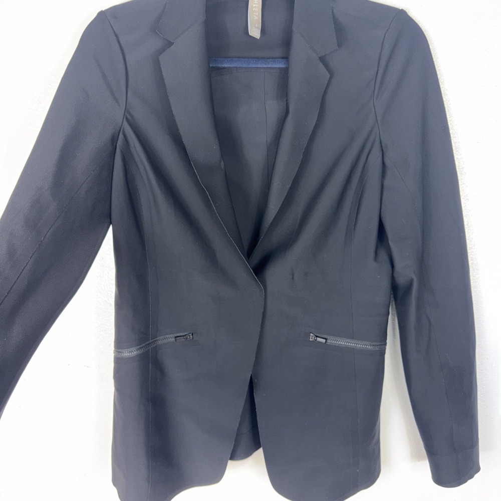 Athleta‎ | Women's SZ 4| Interstellar Blazer Black | Lightweight
